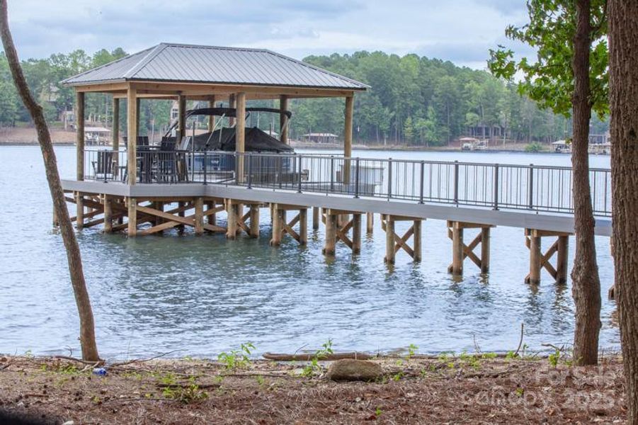 Image 38 of a home in .