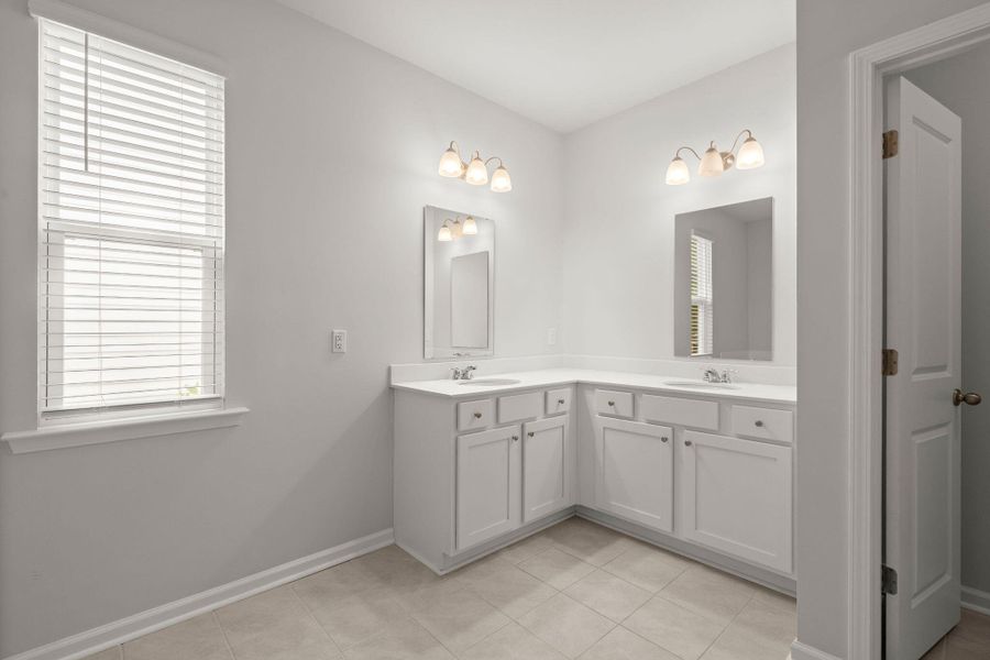 Furnished interior view inside a new home in The Ponds, Summerville (Image 4).