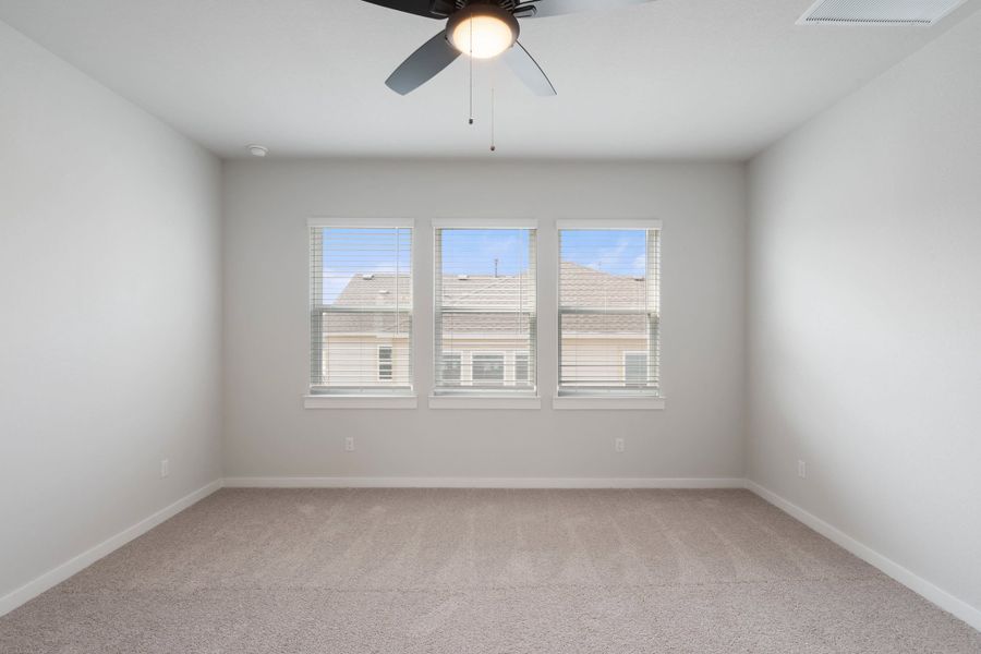 Spacious, unfurnished interior of a new home in Park Central, Georgetown (Image 35).
