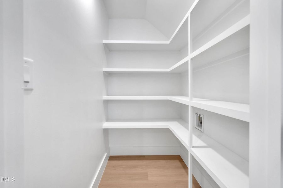 10-web-or-mls-DSC04844 10-web-or-mls-DSC04844