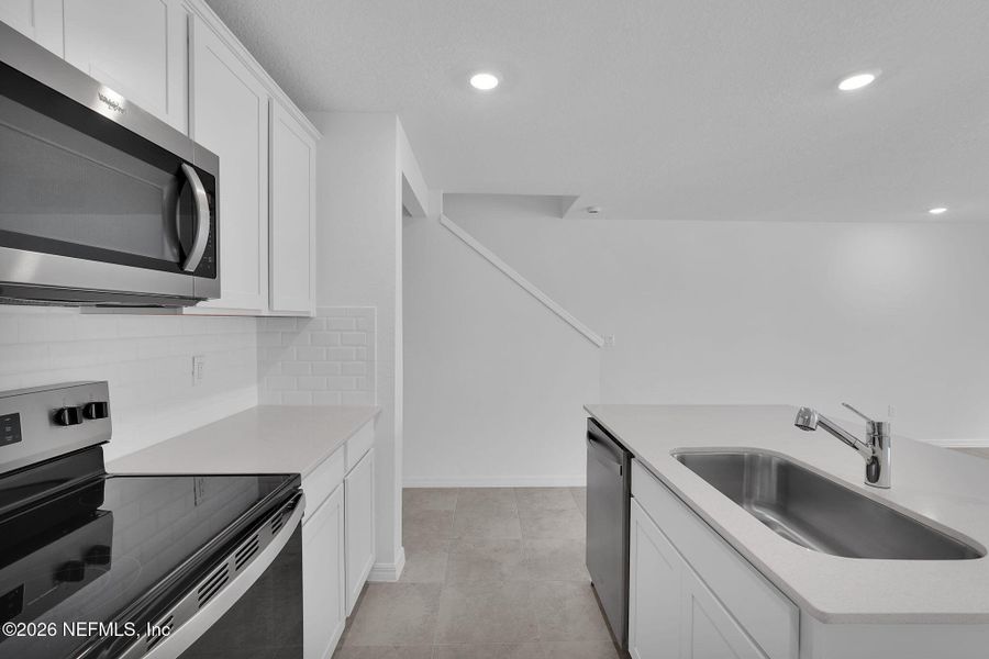 Furnished interior view inside a new home in , Jacksonville (Image 6).