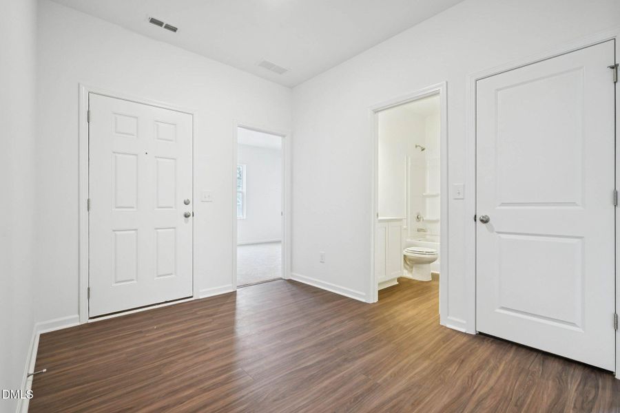 24-web-or-mls-Salers Loop-S0601-024 24-web-or-mls-Salers Loop-S0601-024