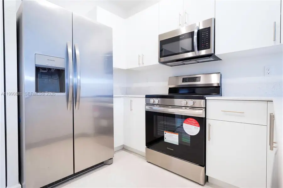 Furnished interior view inside a new home in , Lauderhill (Image 6).