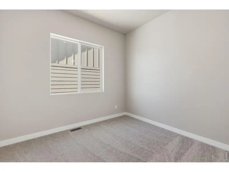 Spacious, unfurnished interior of a new home in Highlands Preserve, Mead (Image 12).