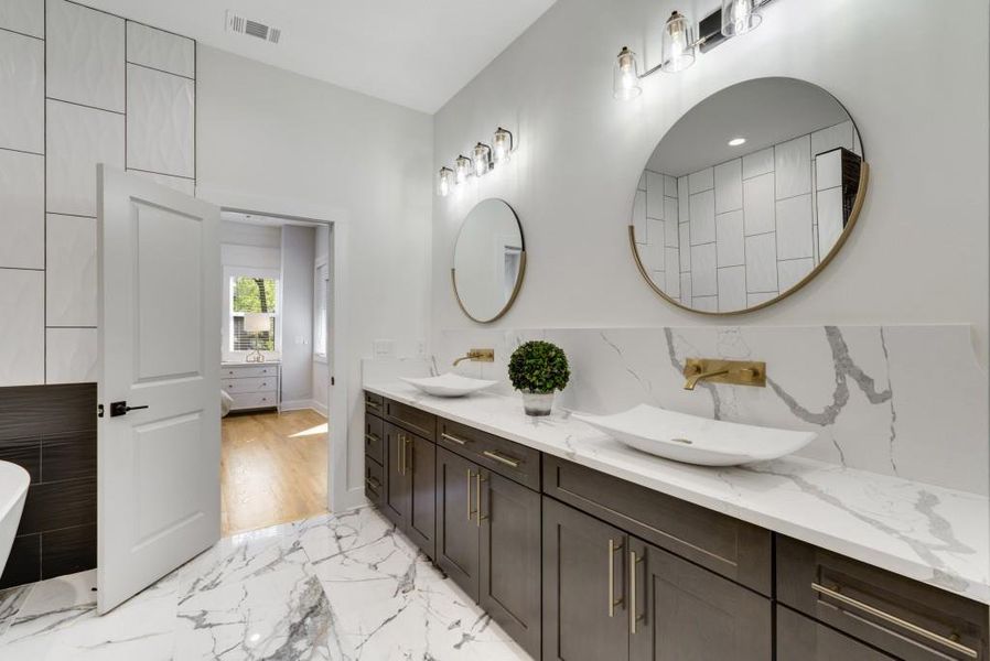 Furnished interior view inside a new home in , Atlanta (Image 39).