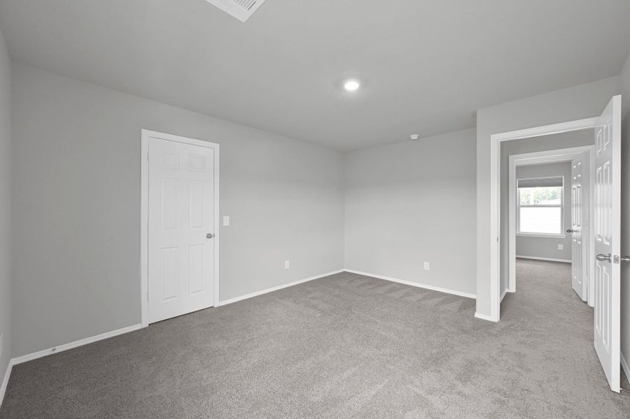 Image 19 of a home in Hidden Creek.