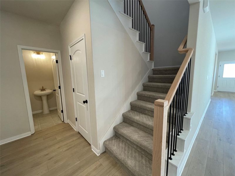 Spacious, unfurnished interior of a new home in Covered Bridge, Hutto (Image 12). Spacious, unfurnished interior of a new home in Covered Bridge, Hutto (Image 12).