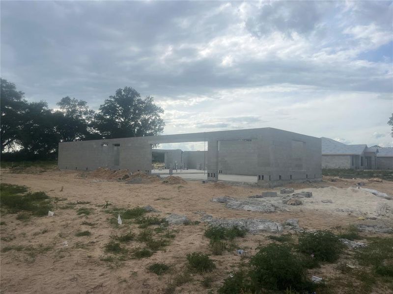 In-progress construction of a new home in , Summerfield, FL (Image 17).