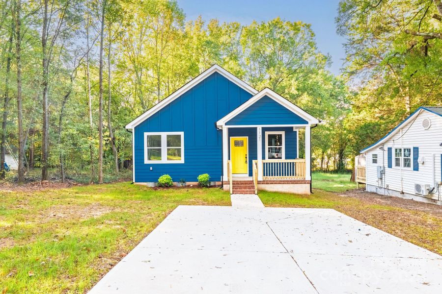 Image 42 of a home in . Image 42 of a home in .