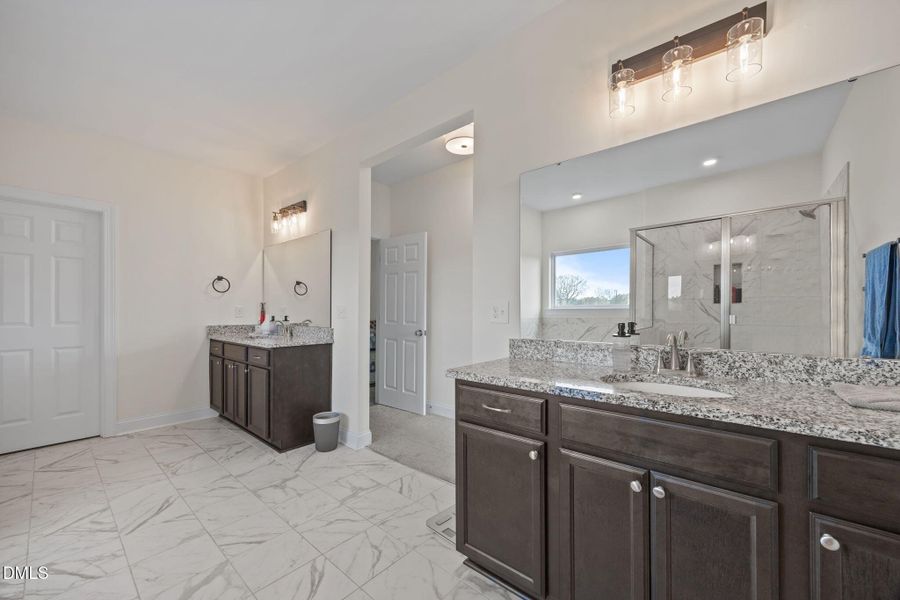 42-web-or-mls-IMG_1273 42-web-or-mls-IMG_1273