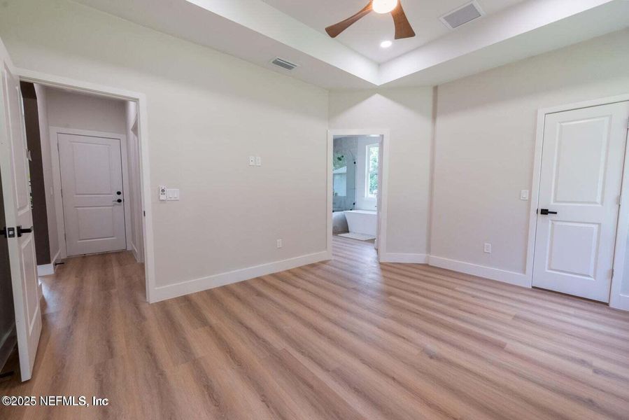 Spacious, unfurnished interior of a new home in , Starke (Image 32).