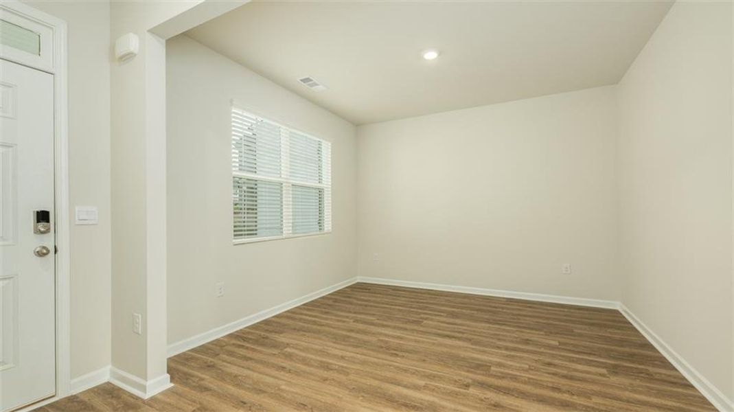 Spacious, unfurnished interior of a new home in Brooks Village, Dacula (Image 14).