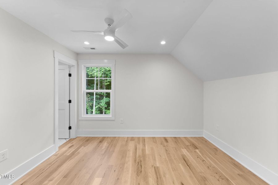 53-web-or-mls-VB4A8890