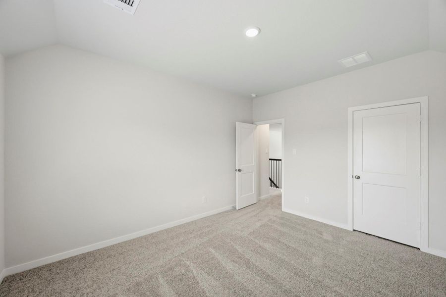 Spacious, unfurnished interior of a new home in Audubon, Magnolia (Image 29).