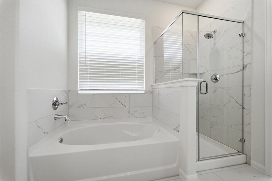 Furnished interior view inside a new home in Canterra Creek, Rosharon (Image 12).