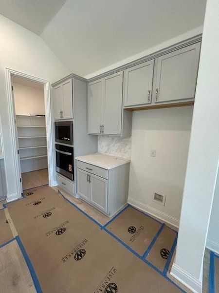 Beautiful details in Open Concept Kitchen Beautiful details in Open Concept Kitchen