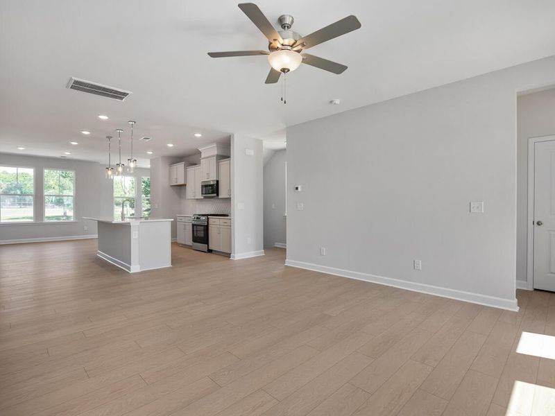 Spacious, unfurnished interior of a new home in Camden Park, Knightdale (Image 20). Spacious, unfurnished interior of a new home in Camden Park, Knightdale (Image 20).