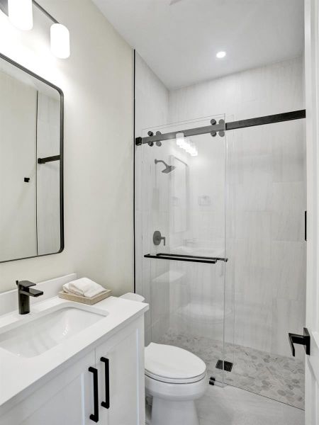 Ensuite #2 Ensuite #2