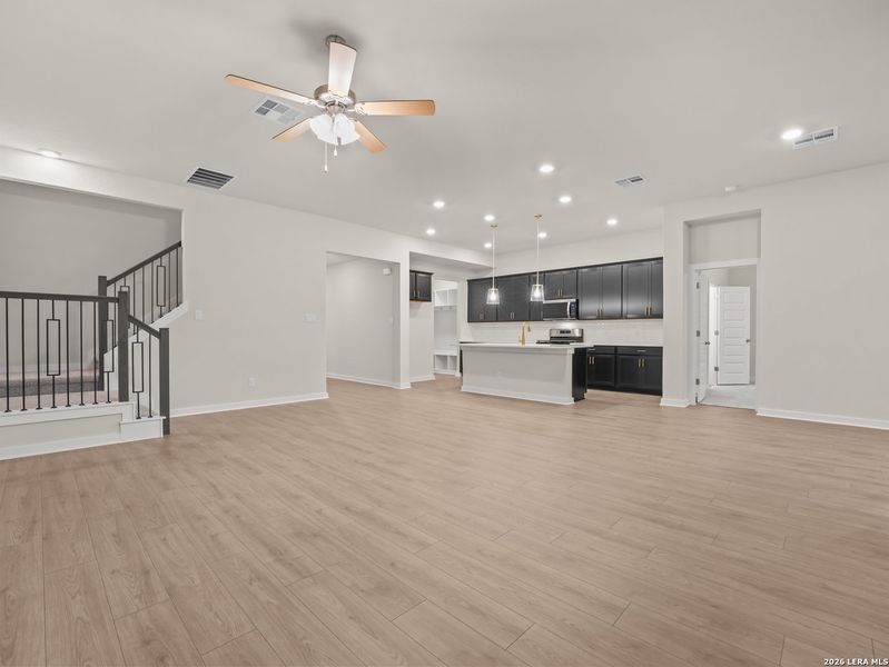 Spacious, unfurnished interior of a new home in Morgan Meadows, San Antonio (Image 11). Spacious, unfurnished interior of a new home in Morgan Meadows, San Antonio (Image 11).