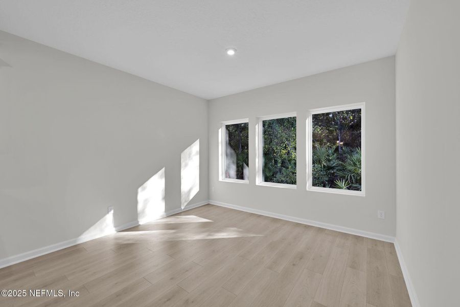 Spacious, unfurnished interior of a new home in Landing at Olde Florida, St. Augustine (Image 25).