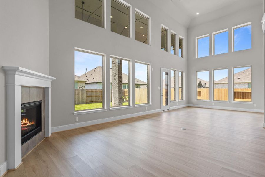 Spacious, unfurnished interior of a new home in Coastal Point, League City (Image 25). Spacious, unfurnished interior of a new home in Coastal Point, League City (Image 25).