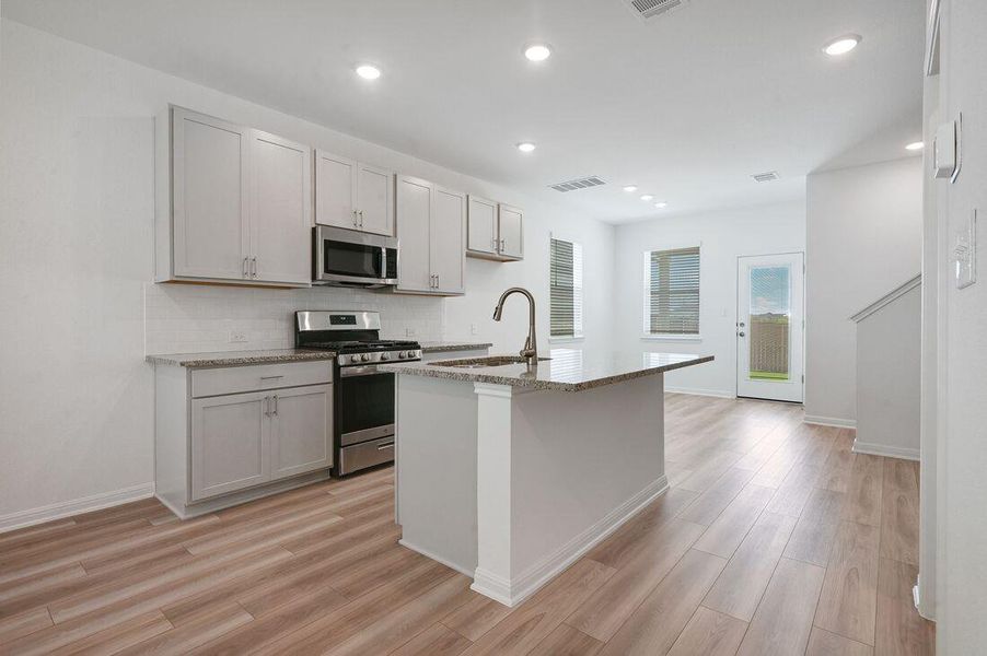 524 Emory Crossing Boulevard ~ Ready Now