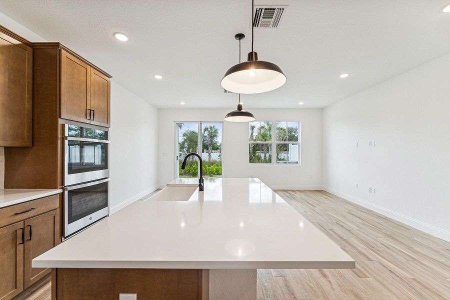 Image 35 of a home in .