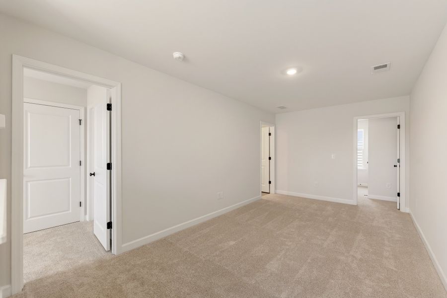 Spacious, unfurnished interior of a new home in Cottages at Lake Emory, Inman (Image 33). Spacious, unfurnished interior of a new home in Cottages at Lake Emory, Inman (Image 33).