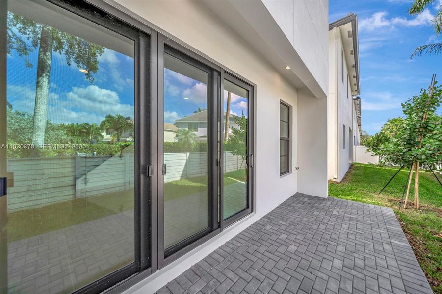 Exterior details and patio area of a home in Marina Landings, Fort Lauderdale (Image 3).