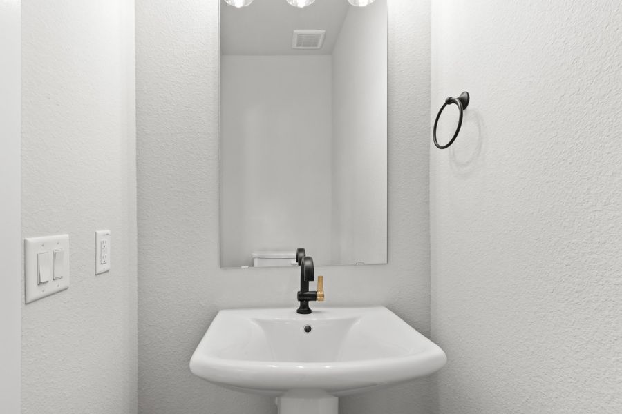 Close-up of interior finishes inside a home in Ten Mile Creek, Celina (Image 20).