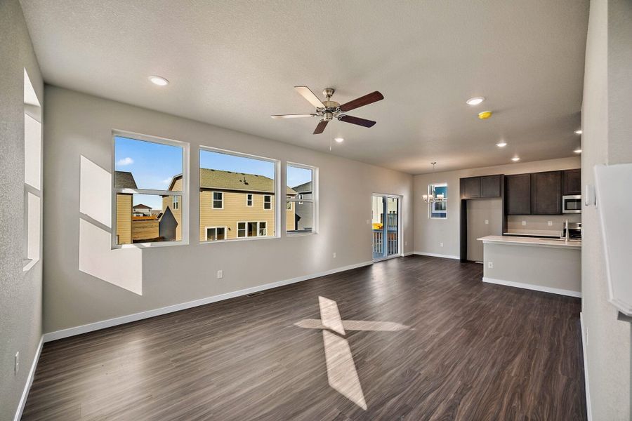 Spacious, unfurnished interior of a new home in Ridge at Lorson Ranch, Colorado Springs (Image 14).