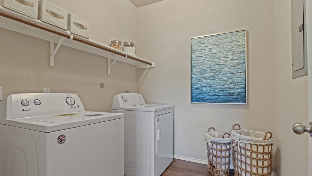 Furnished interior view inside a new home in Somerset Trails, San Antonio (Image 15). Furnished interior view inside a new home in Somerset Trails, San Antonio (Image 15).