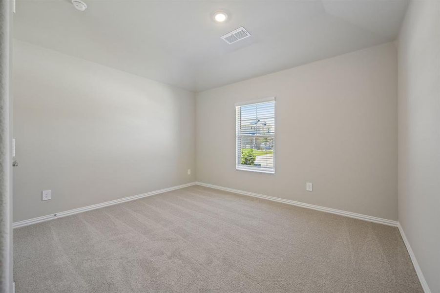 Spacious, unfurnished interior of a new home in Parks at Foster Crossing - Signature Series, Anna (Image 22). Spacious, unfurnished interior of a new home in Parks at Foster Crossing - Signature Series, Anna (Image 22).