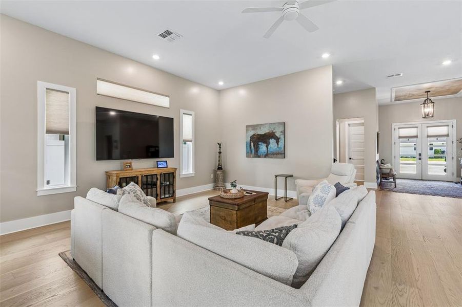 Furnished interior view inside a new home in , Tampa (Image 14).