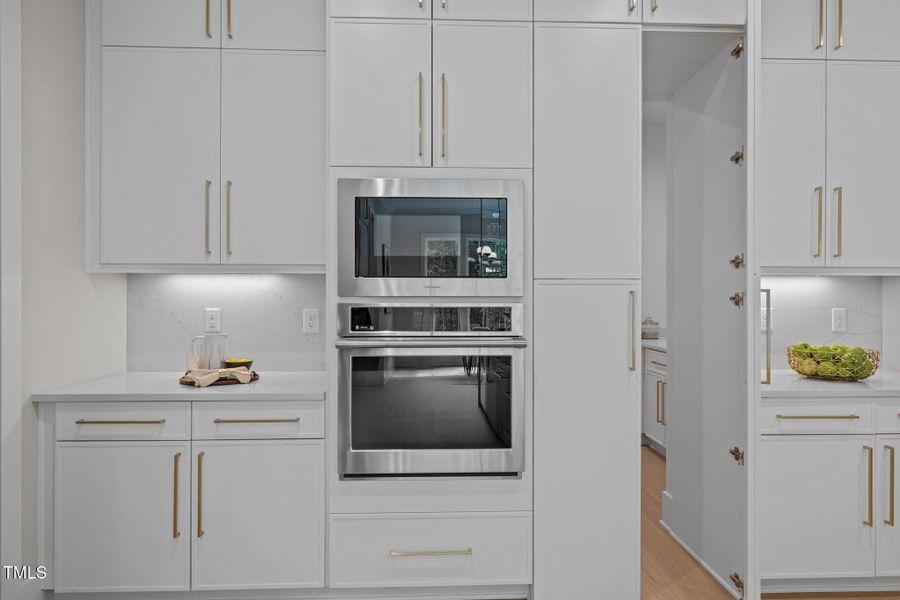 15-web-or-mls-5Z8A2803