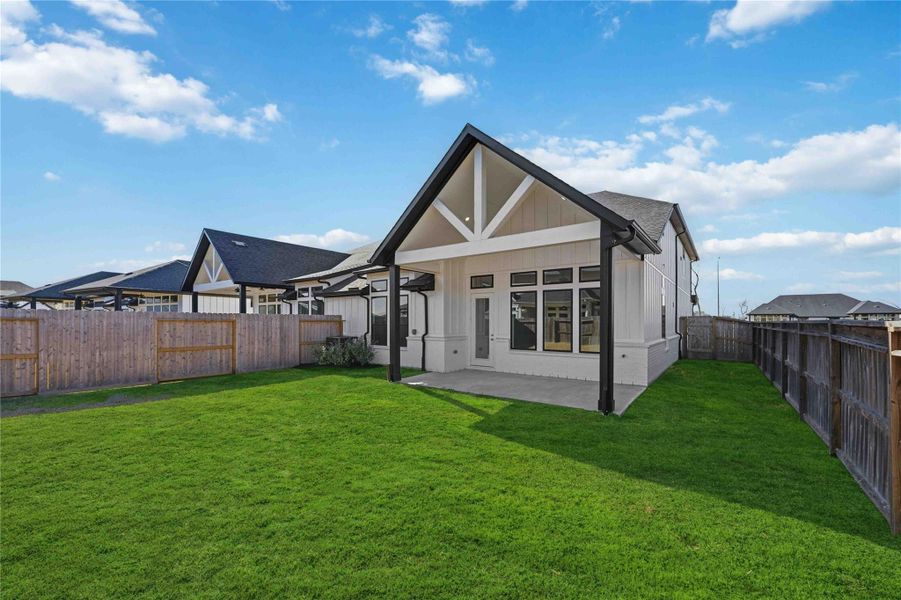 Exterior details and patio area of a home in Sienna, Missouri City (Image 4). Exterior details and patio area of a home in Sienna, Missouri City (Image 4).