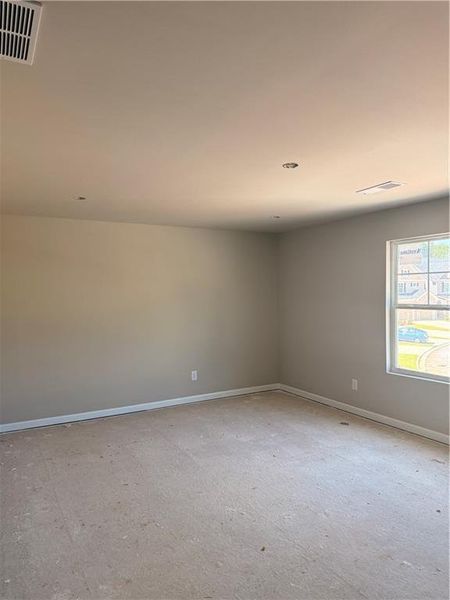 Spacious, unfurnished interior of a new home in Park Center Pointe, Mableton (Image 5).