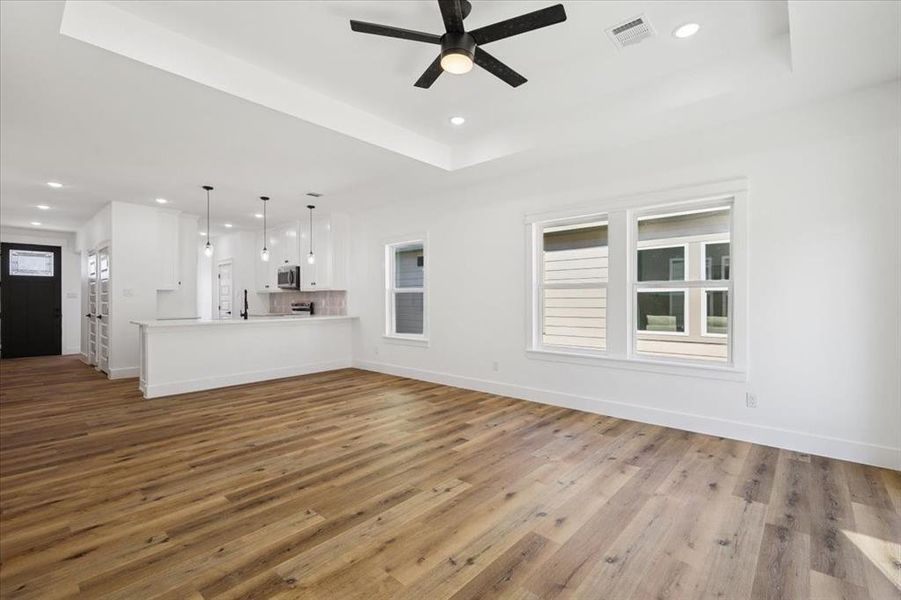 Spacious, unfurnished interior of a new home in , Fort Worth (Image 24).