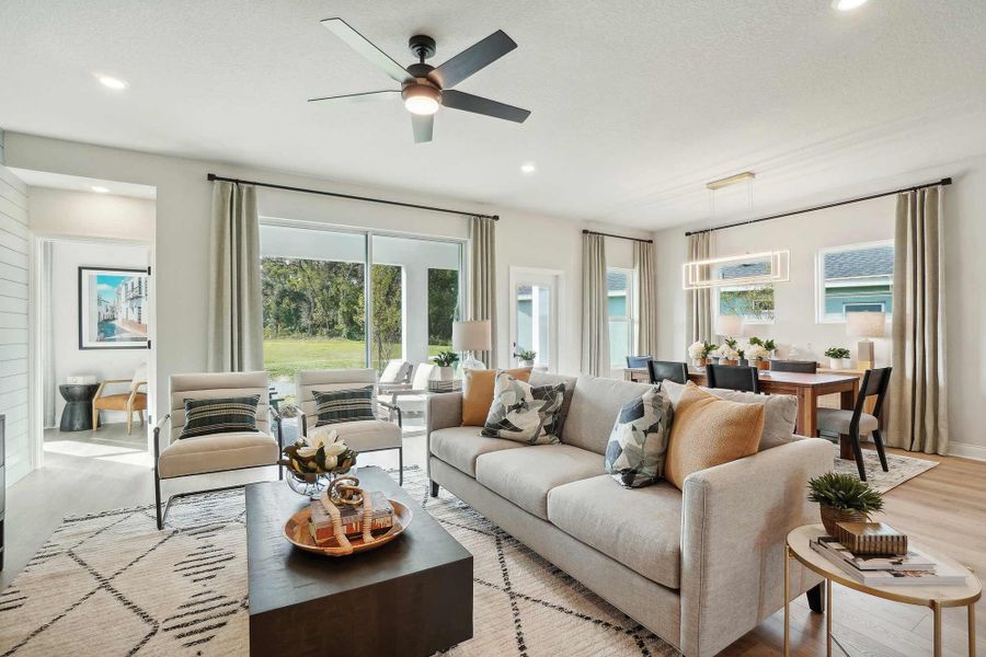 The Edie - Family Room