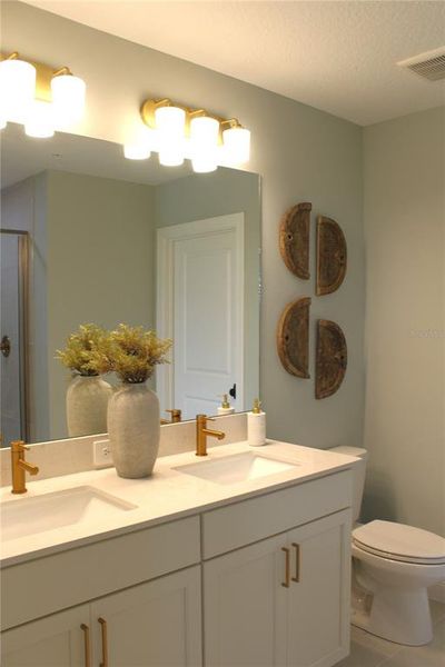 Image 18 of a home in .