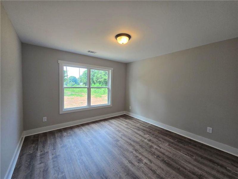 Spacious, unfurnished interior of a new home in , Lavonia (Image 18).