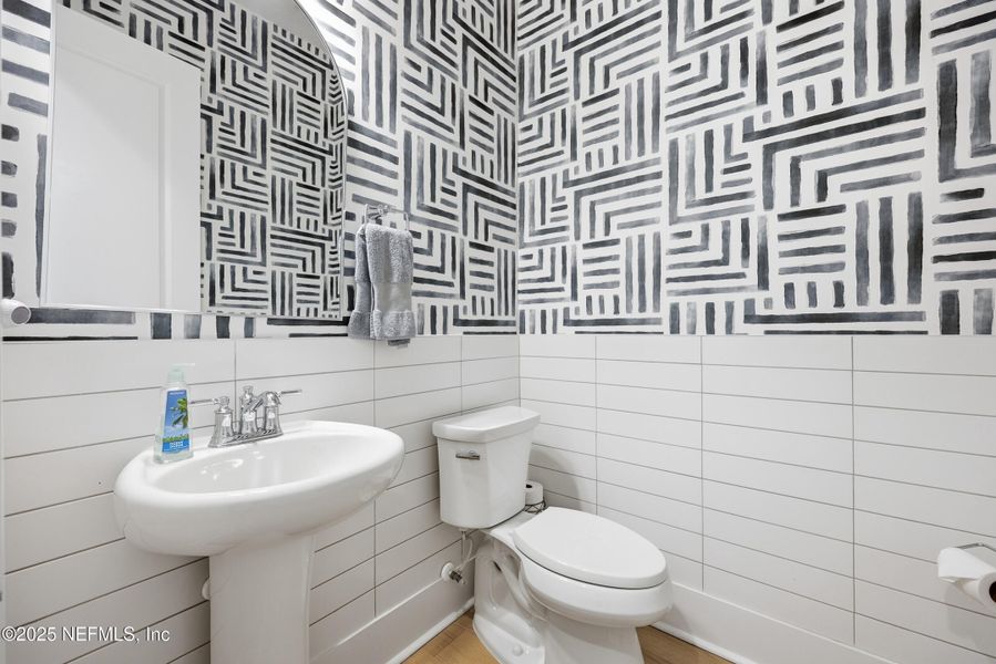 Furnished interior view inside a new home in , Jacksonville (Image 40).