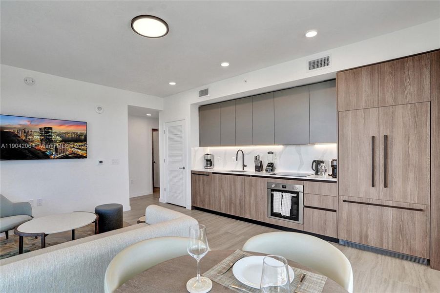 Furnished interior view inside a new home in 72 Park, Miami Beach (Image 15). Furnished interior view inside a new home in 72 Park, Miami Beach (Image 15).