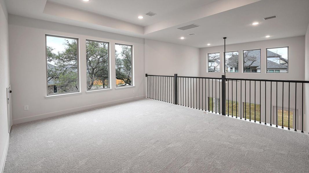 Spacious, unfurnished interior of a new home in 6 Creeks, Kyle (Image 28).