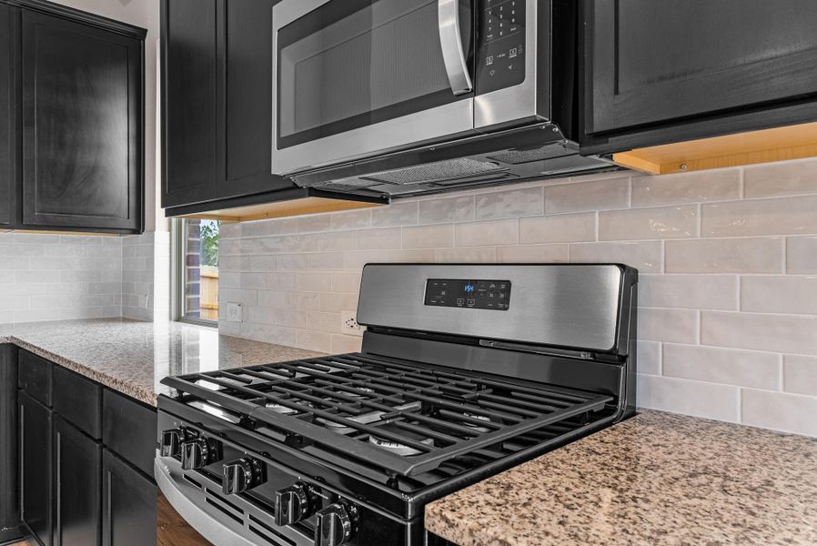 Close-up of interior finishes inside a home in Escondido, Magnolia (Image 16).