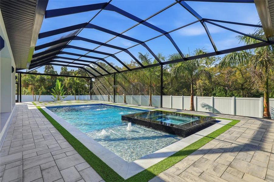 Exterior details and patio area of a home in , Tampa (Image 51).