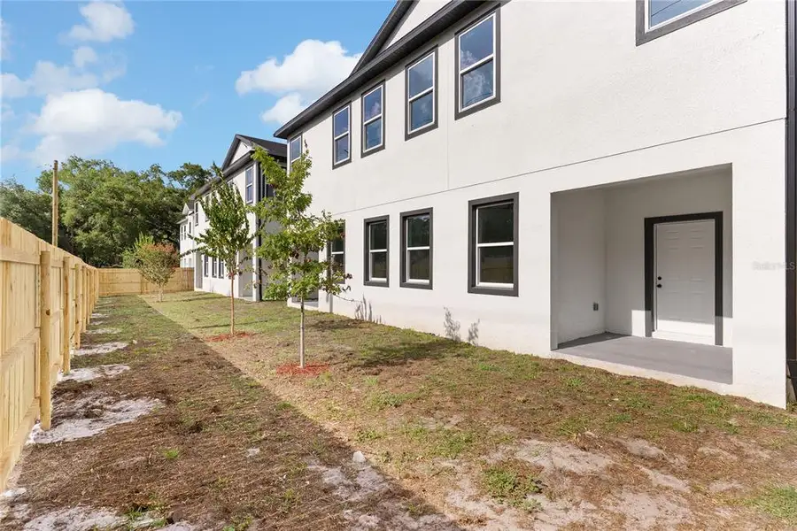Exterior details and patio area of a home in , Tampa (Image 21).