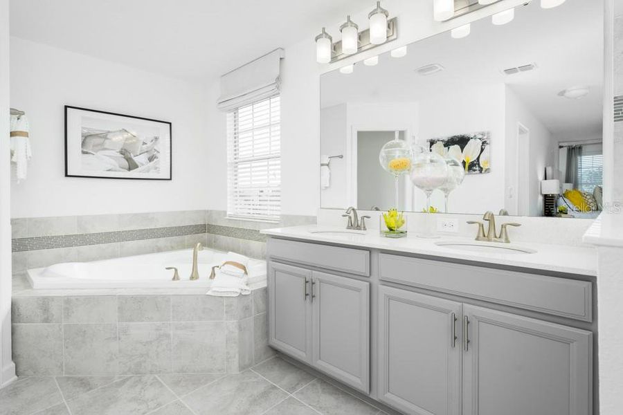 Furnished interior view inside a new home in Wellness Ridge, Clermont (Image 6).