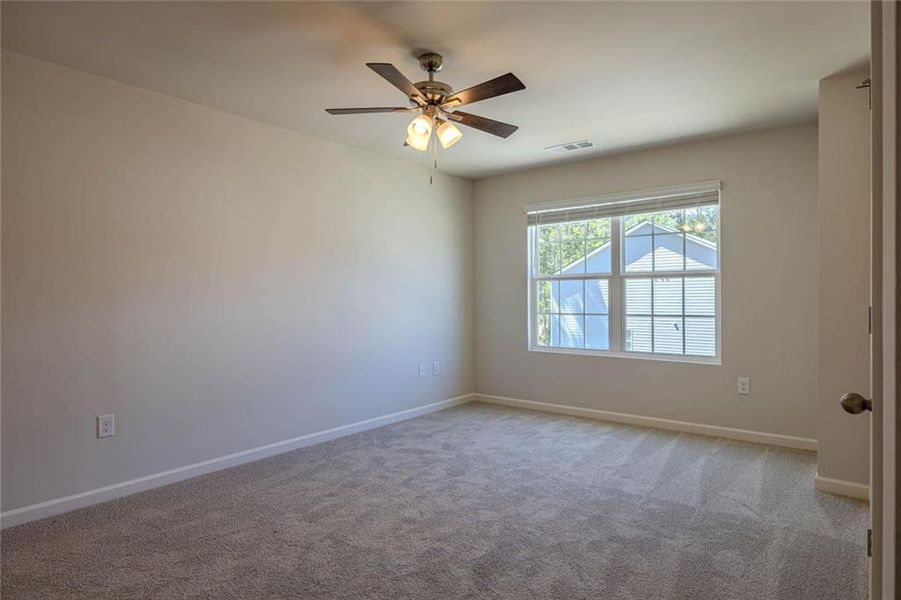 Spacious, unfurnished interior of a new home in Shorter Village, Rome (Image 11).