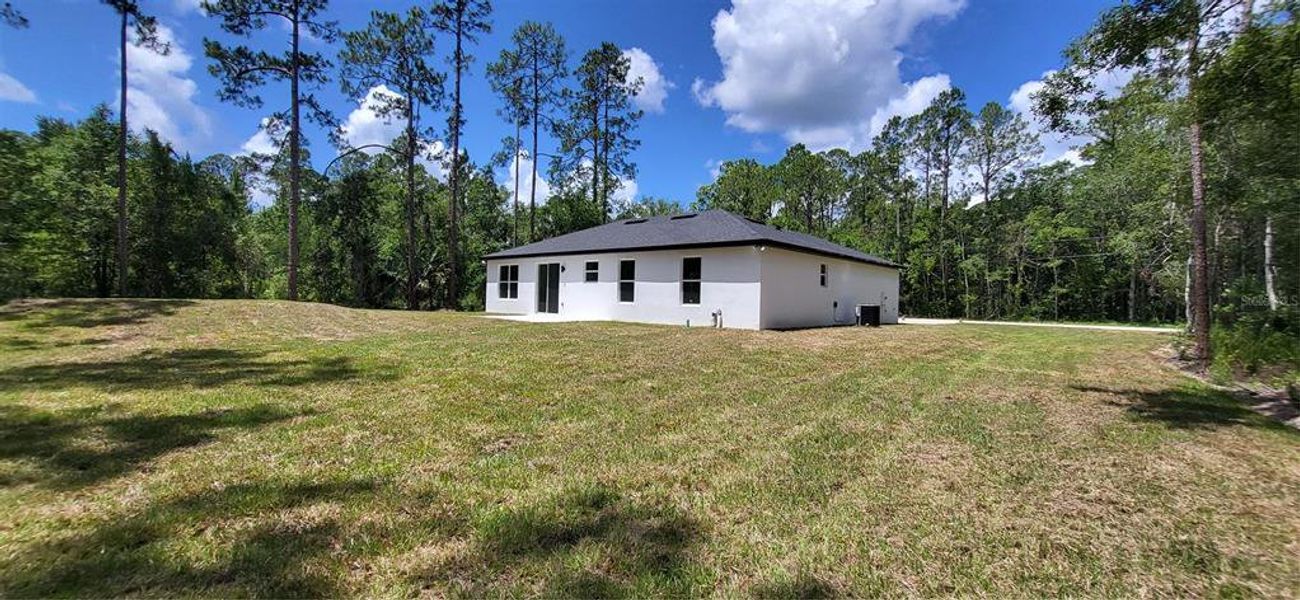 Image 22 of a home in . Image 22 of a home in .